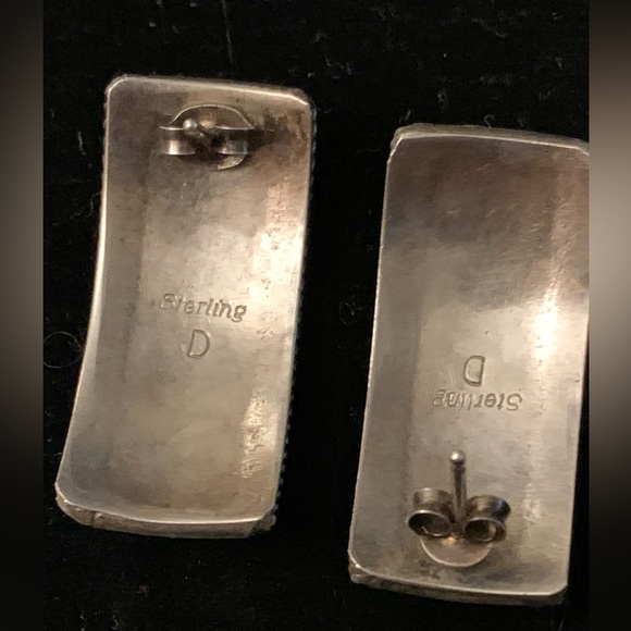 Native Beaded Posts - Picture 3 of 4